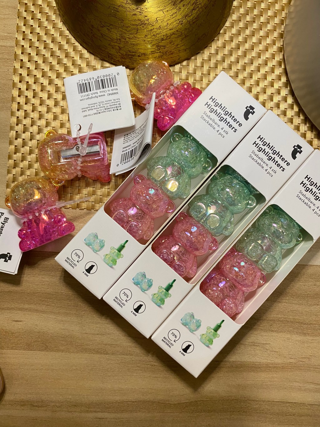 Cute bear highlighters & sharpener from Flying Tiger